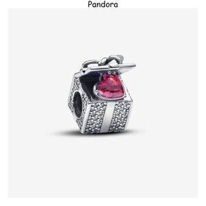 Authentic Sparkling Gift Box Pandora Charm